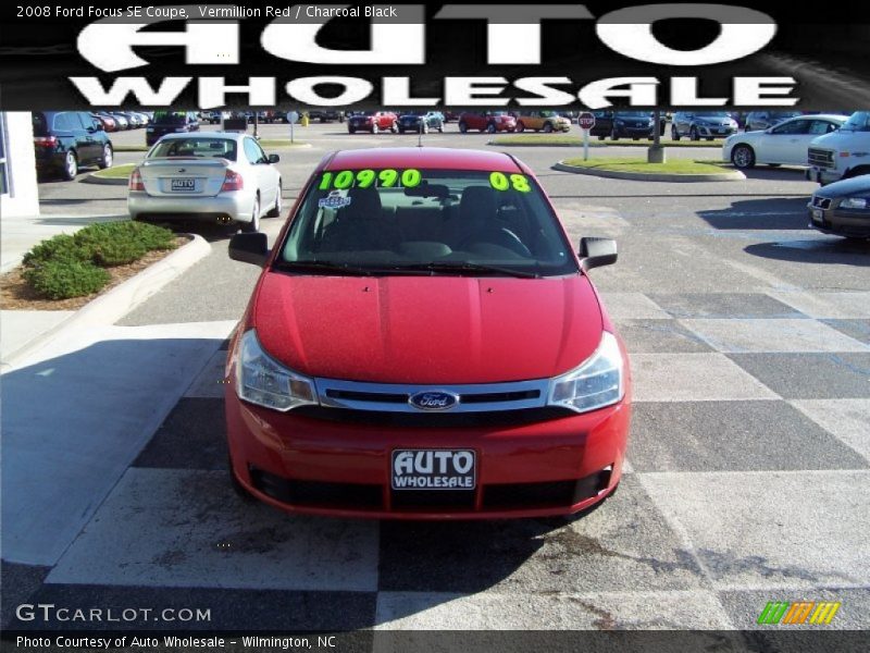 Vermillion Red / Charcoal Black 2008 Ford Focus SE Coupe