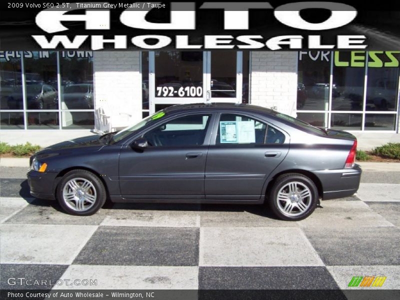 Titanium Grey Metallic / Taupe 2009 Volvo S60 2.5T
