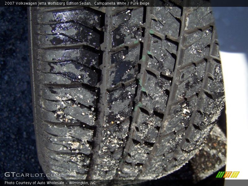 Campanella White / Pure Beige 2007 Volkswagen Jetta Wolfsburg Edition Sedan