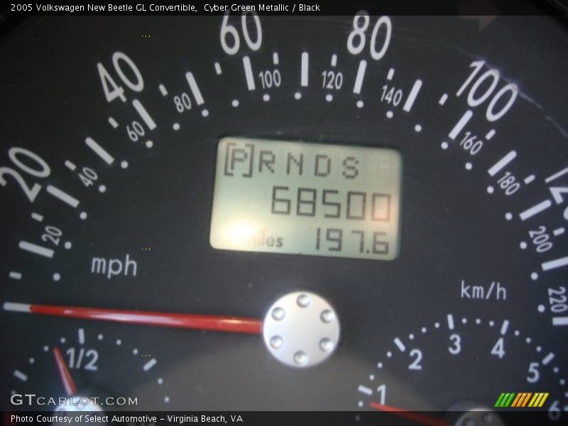 Cyber Green Metallic / Black 2005 Volkswagen New Beetle GL Convertible