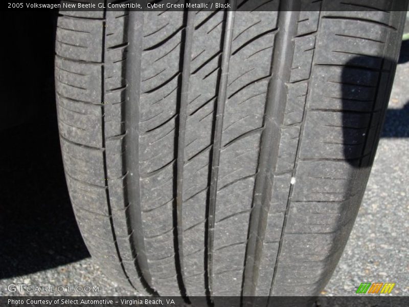 Cyber Green Metallic / Black 2005 Volkswagen New Beetle GL Convertible