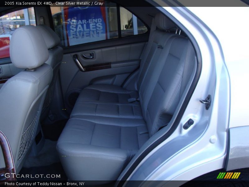 Clear Silver Metallic / Gray 2005 Kia Sorento EX 4WD