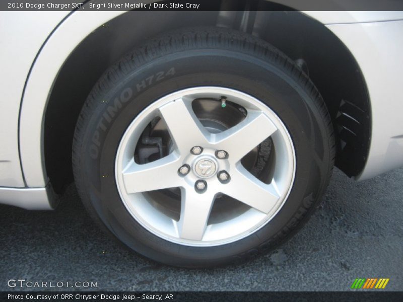 Bright Silver Metallic / Dark Slate Gray 2010 Dodge Charger SXT