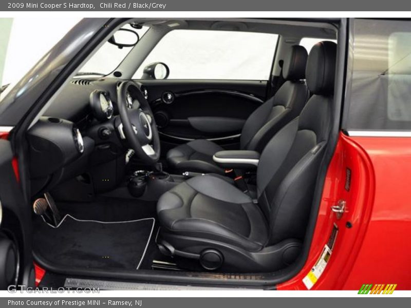 Chili Red / Black/Grey 2009 Mini Cooper S Hardtop