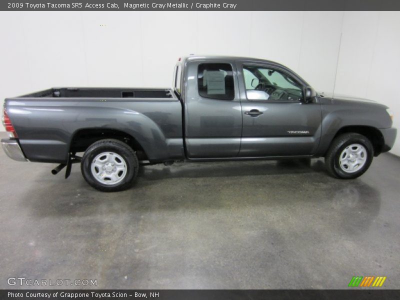 Magnetic Gray Metallic / Graphite Gray 2009 Toyota Tacoma SR5 Access Cab