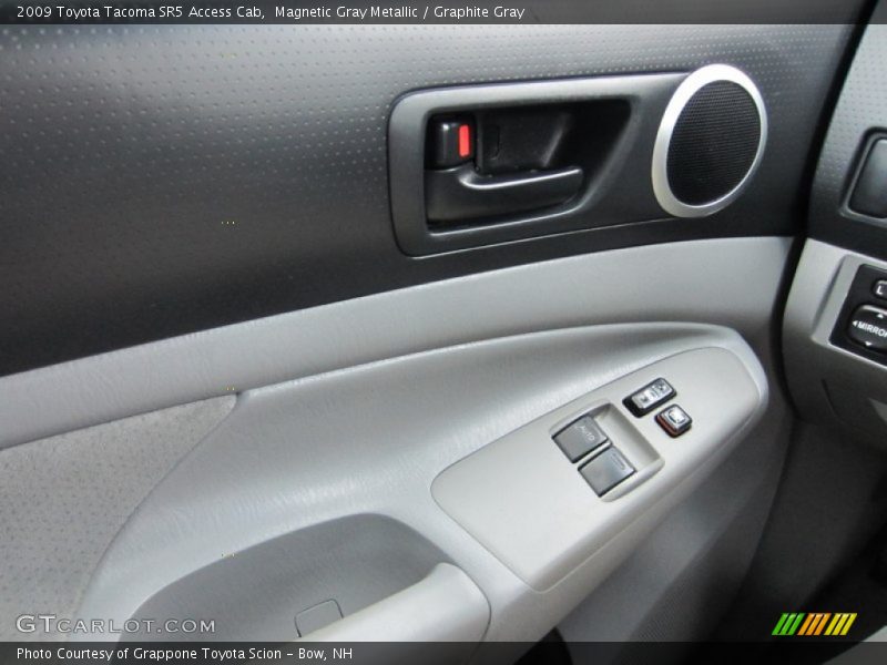 Magnetic Gray Metallic / Graphite Gray 2009 Toyota Tacoma SR5 Access Cab