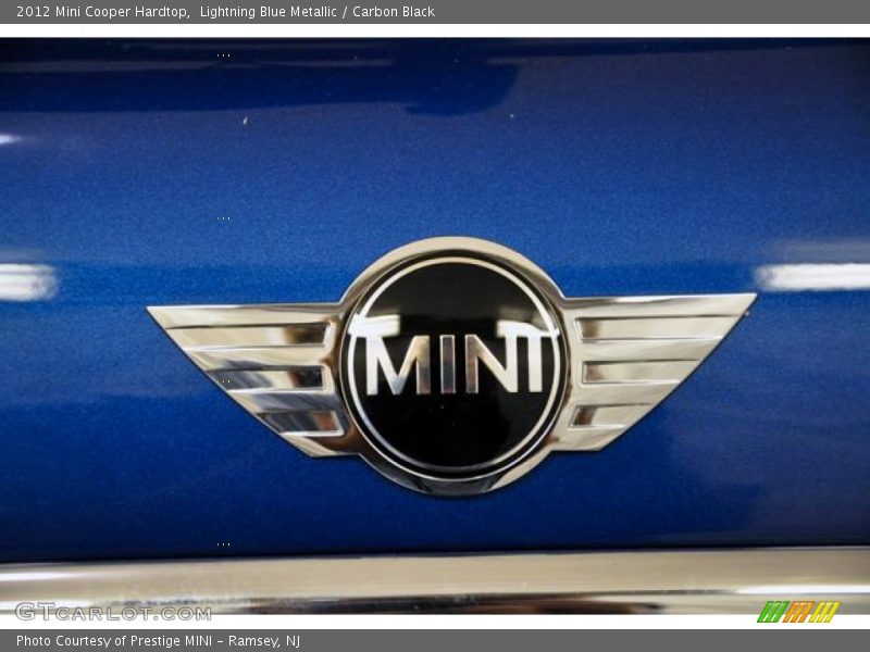 Lightning Blue Metallic / Carbon Black 2012 Mini Cooper Hardtop