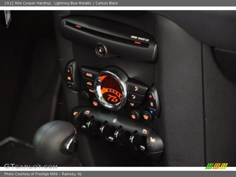 Lightning Blue Metallic / Carbon Black 2012 Mini Cooper Hardtop