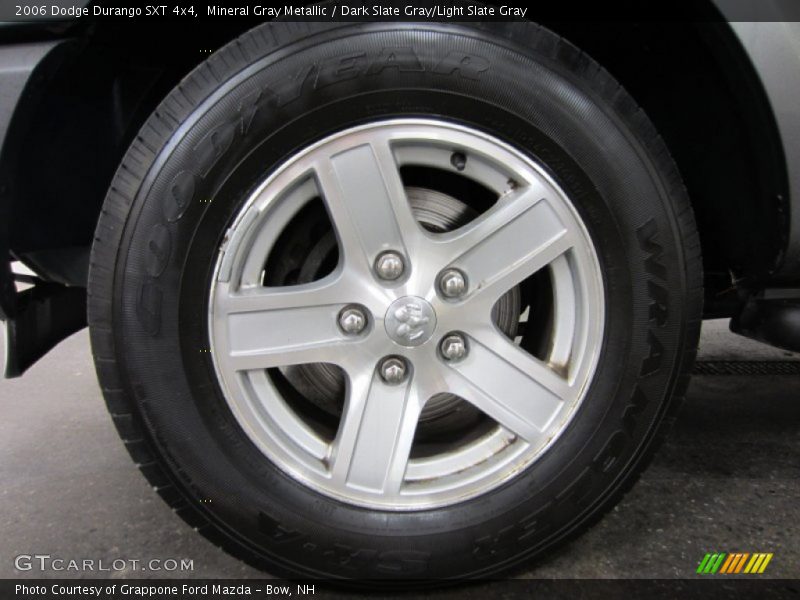 Mineral Gray Metallic / Dark Slate Gray/Light Slate Gray 2006 Dodge Durango SXT 4x4