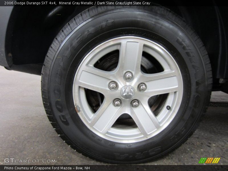 Mineral Gray Metallic / Dark Slate Gray/Light Slate Gray 2006 Dodge Durango SXT 4x4