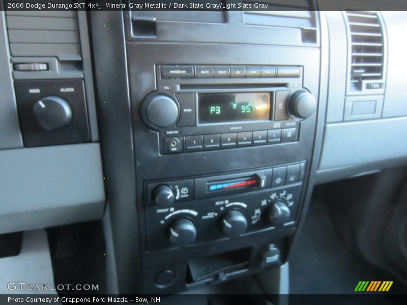 Mineral Gray Metallic / Dark Slate Gray/Light Slate Gray 2006 Dodge Durango SXT 4x4