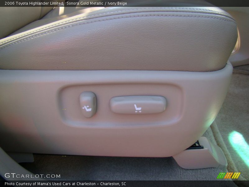 Sonora Gold Metallic / Ivory Beige 2006 Toyota Highlander Limited