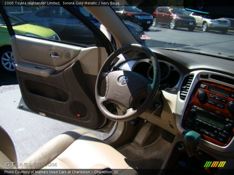 Sonora Gold Metallic / Ivory Beige 2006 Toyota Highlander Limited