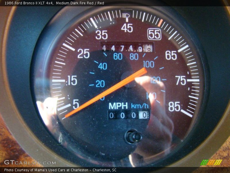  1986 Bronco II XLT 4x4 XLT 4x4 Gauges