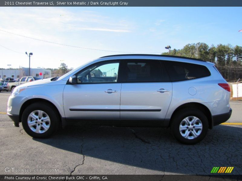 Silver Ice Metallic / Dark Gray/Light Gray 2011 Chevrolet Traverse LS