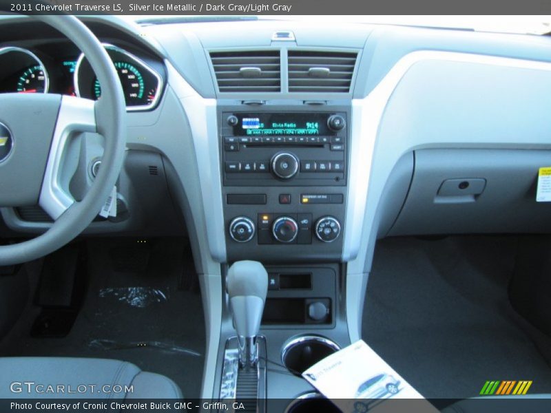 Silver Ice Metallic / Dark Gray/Light Gray 2011 Chevrolet Traverse LS