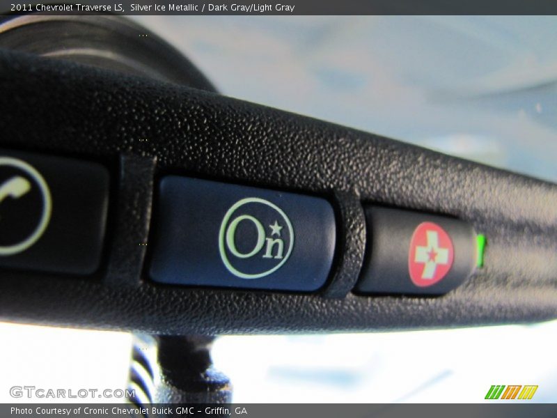 Silver Ice Metallic / Dark Gray/Light Gray 2011 Chevrolet Traverse LS