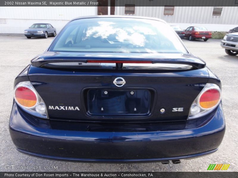 Majestic Blue Metallic / Frost 2002 Nissan Maxima SE