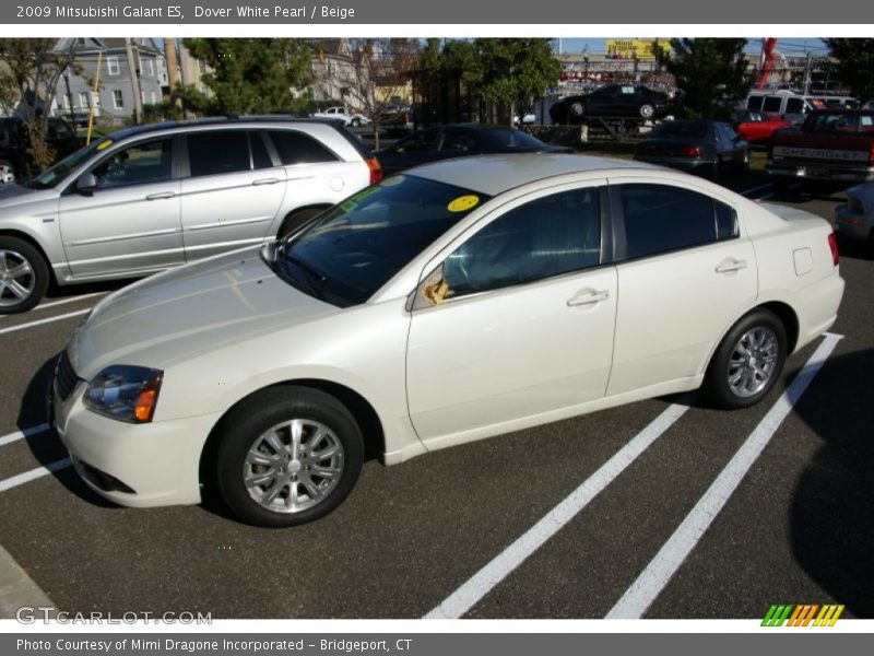 Dover White Pearl / Beige 2009 Mitsubishi Galant ES