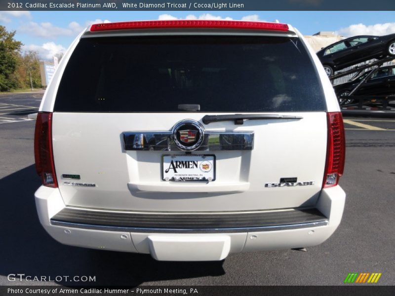 White Diamond Tricoat / Cocoa/Light Linen 2012 Cadillac Escalade Platinum AWD