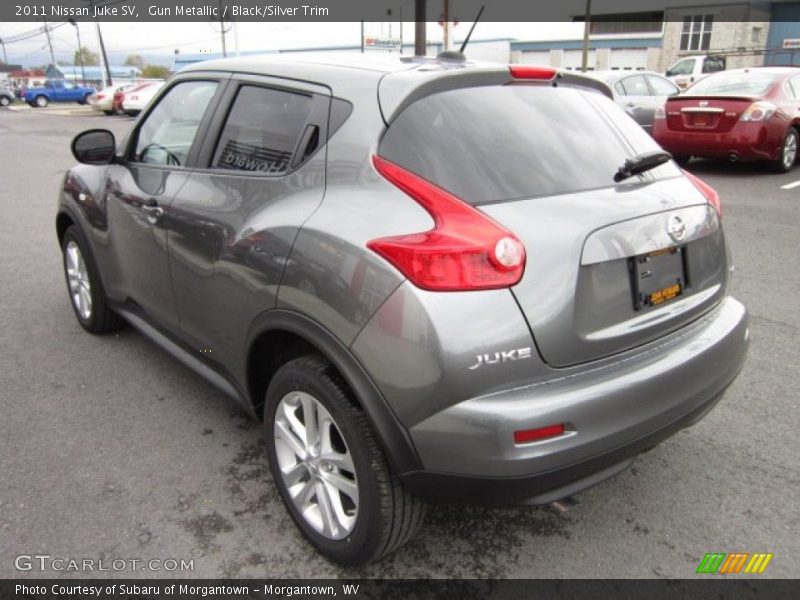 Gun Metallic / Black/Silver Trim 2011 Nissan Juke SV