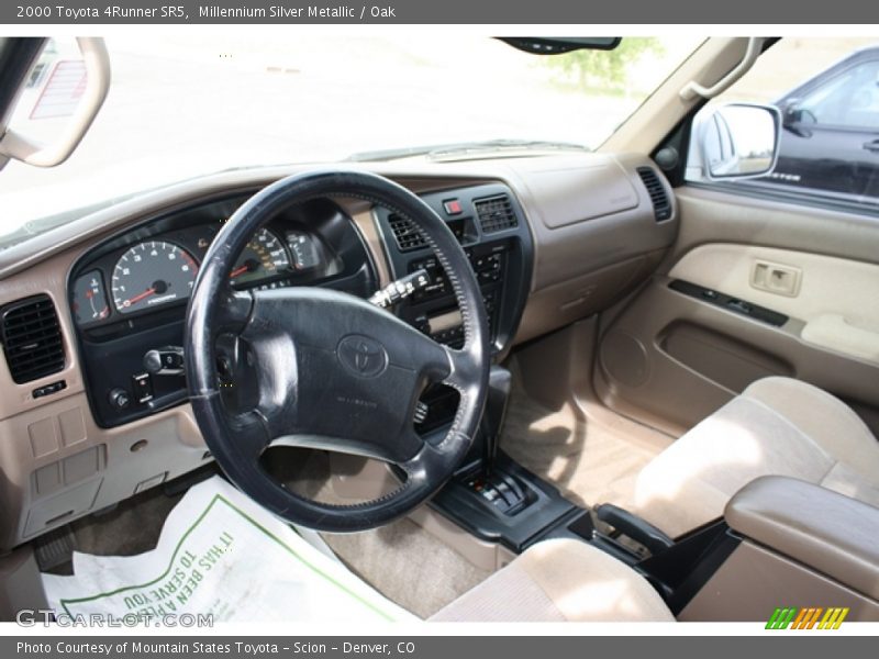 Millennium Silver Metallic / Oak 2000 Toyota 4Runner SR5
