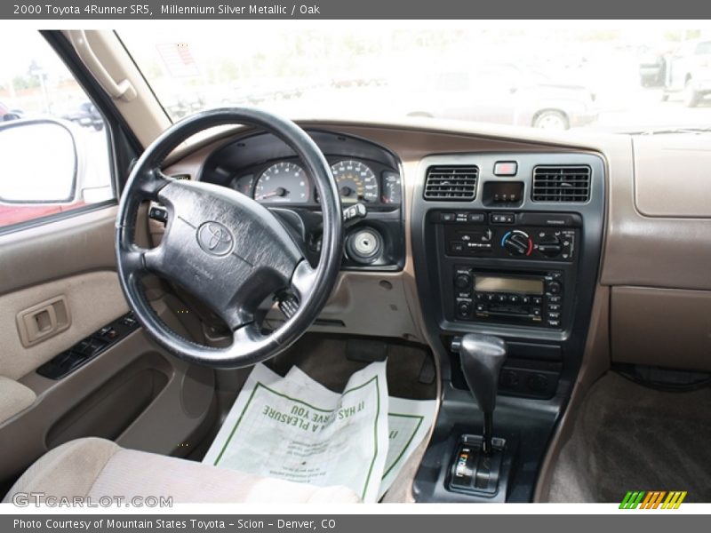 Millennium Silver Metallic / Oak 2000 Toyota 4Runner SR5