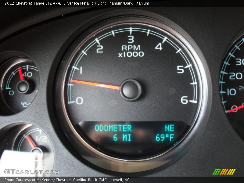 Silver Ice Metallic / Light Titanium/Dark Titanium 2012 Chevrolet Tahoe LTZ 4x4