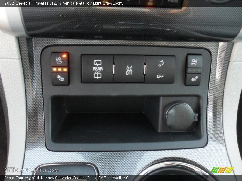 Controls of 2012 Traverse LTZ