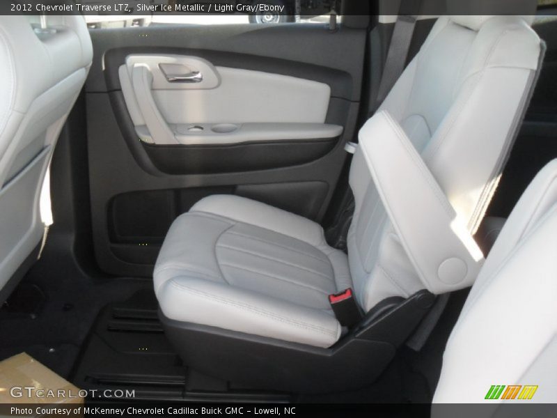  2012 Traverse LTZ Light Gray/Ebony Interior