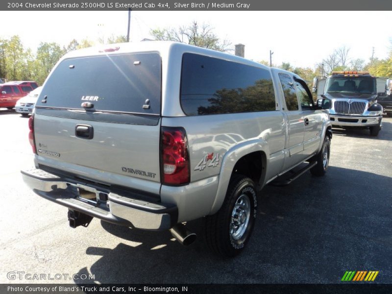 Silver Birch / Medium Gray 2004 Chevrolet Silverado 2500HD LS Extended Cab 4x4