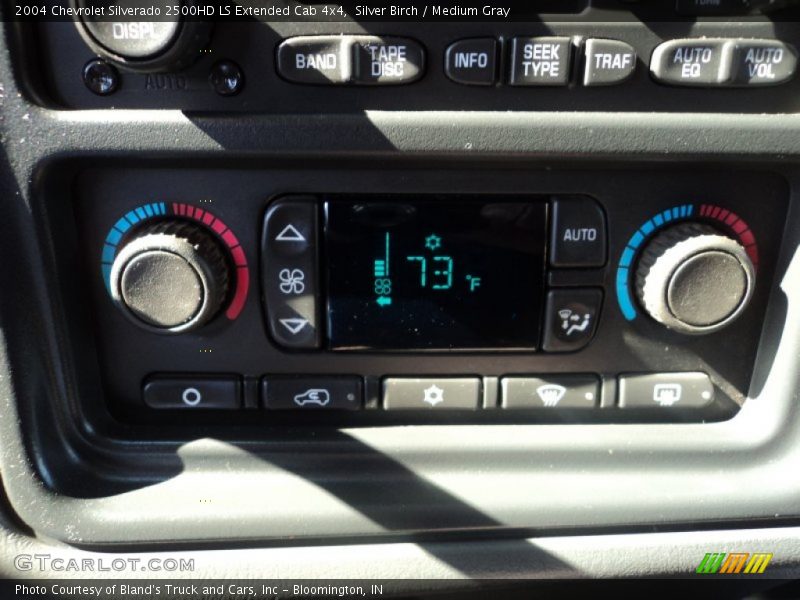 Silver Birch / Medium Gray 2004 Chevrolet Silverado 2500HD LS Extended Cab 4x4