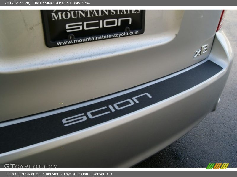 Classic Silver Metallic / Dark Gray 2012 Scion xB