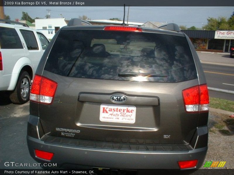Metal Bronze / Beige 2009 Kia Borrego EX V6