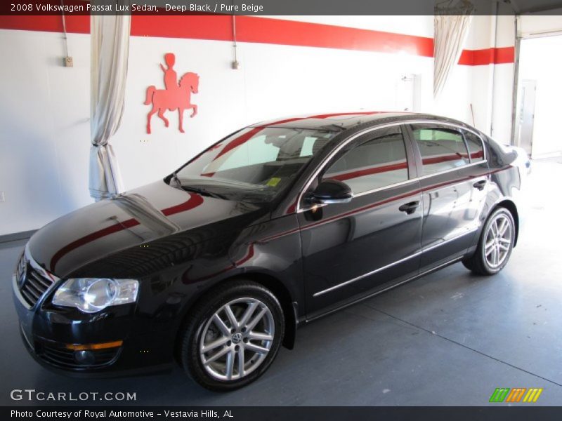 Deep Black / Pure Beige 2008 Volkswagen Passat Lux Sedan