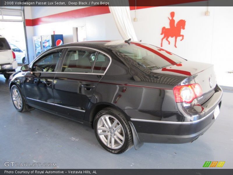 Deep Black / Pure Beige 2008 Volkswagen Passat Lux Sedan