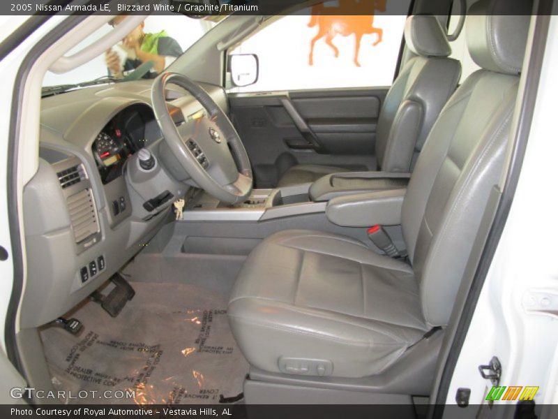 Blizzard White / Graphite/Titanium 2005 Nissan Armada LE