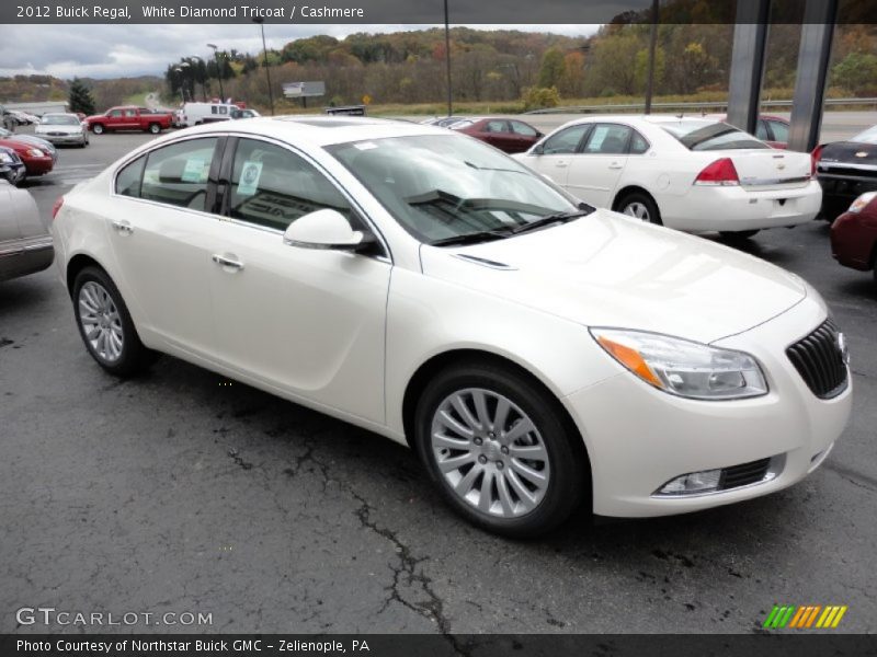 White Diamond Tricoat / Cashmere 2012 Buick Regal