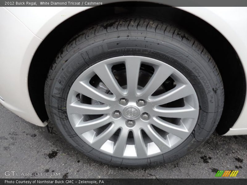 White Diamond Tricoat / Cashmere 2012 Buick Regal