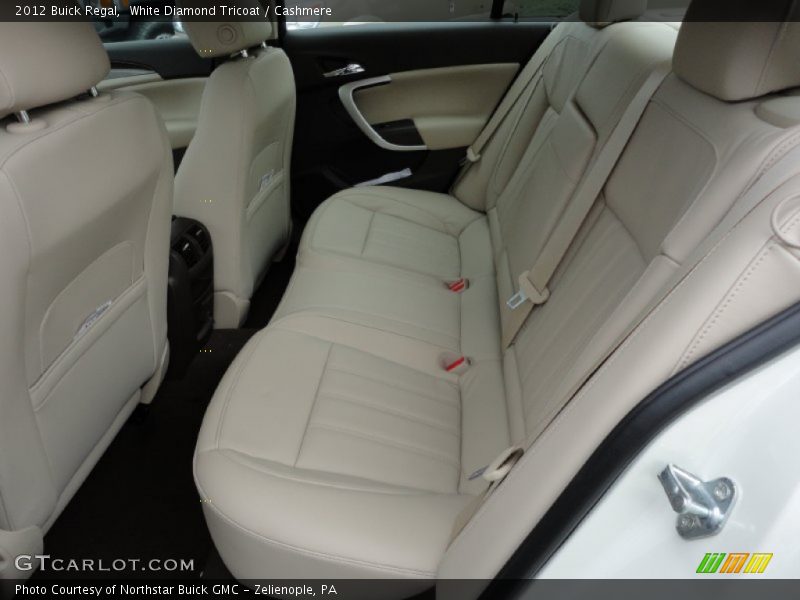 White Diamond Tricoat / Cashmere 2012 Buick Regal