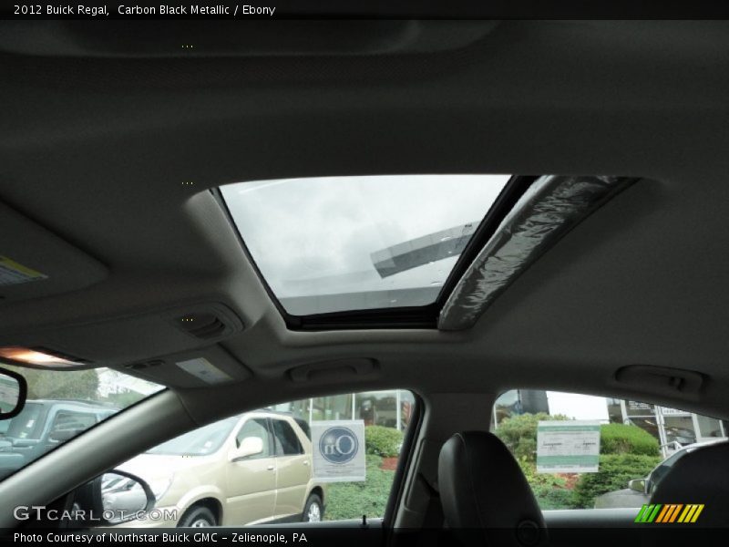 Carbon Black Metallic / Ebony 2012 Buick Regal