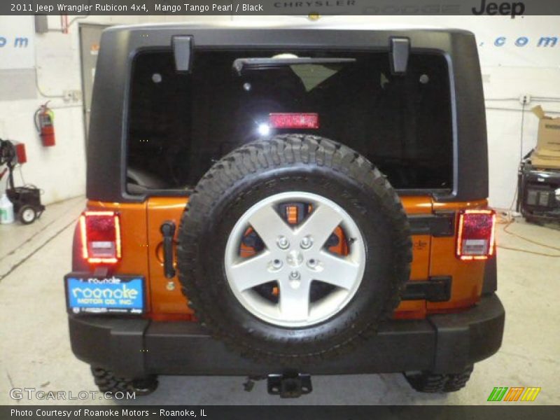 Mango Tango Pearl / Black 2011 Jeep Wrangler Rubicon 4x4