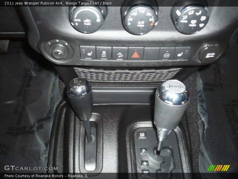 Mango Tango Pearl / Black 2011 Jeep Wrangler Rubicon 4x4