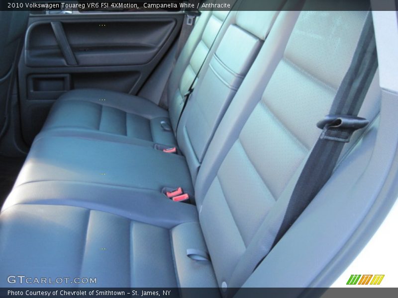 Campanella White / Anthracite 2010 Volkswagen Touareg VR6 FSI 4XMotion