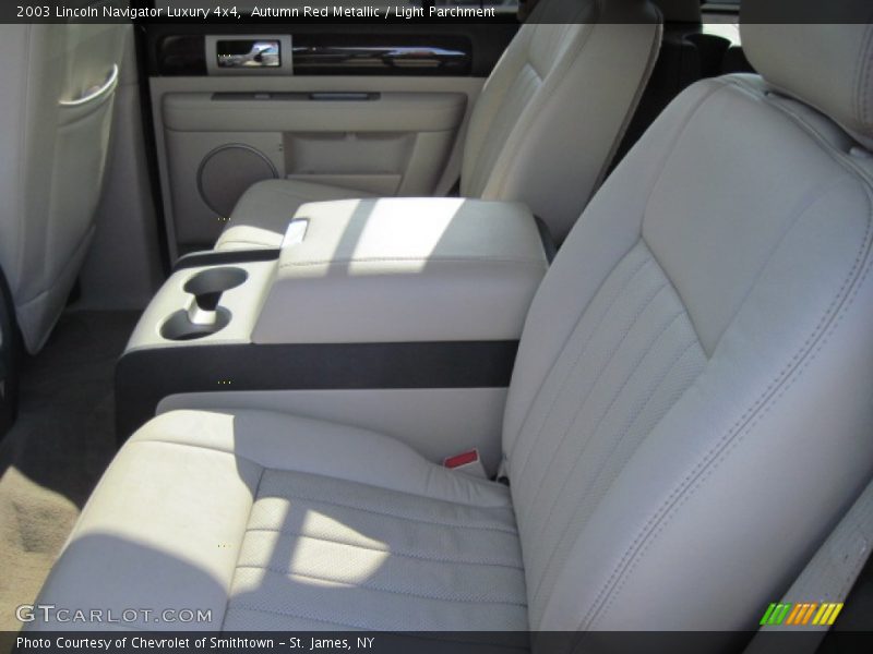 Autumn Red Metallic / Light Parchment 2003 Lincoln Navigator Luxury 4x4