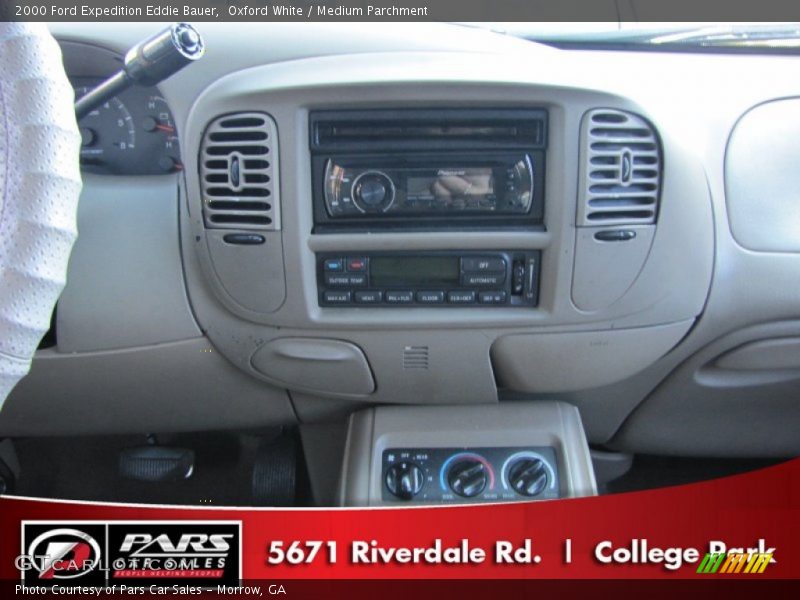 Oxford White / Medium Parchment 2000 Ford Expedition Eddie Bauer