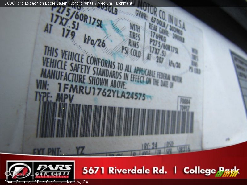 Oxford White / Medium Parchment 2000 Ford Expedition Eddie Bauer