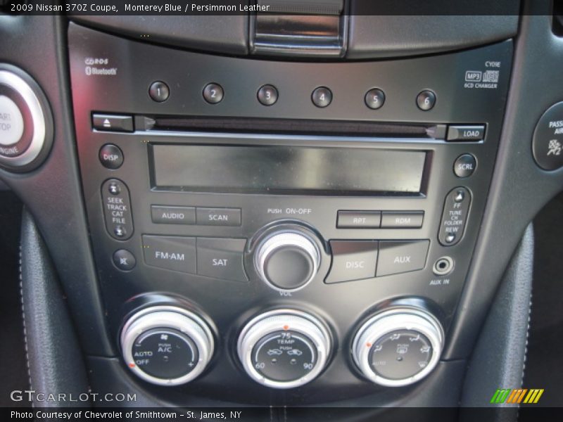 Controls of 2009 370Z Coupe