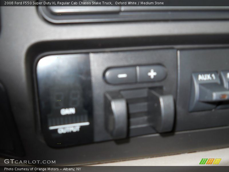Controls of 2008 F550 Super Duty XL Regular Cab Chassis Stake Truck