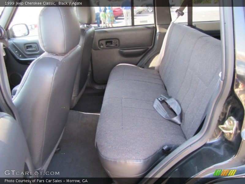 Black / Agate 1999 Jeep Cherokee Classic